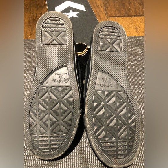 Converse size 7 new with box - Picture 3 of 4